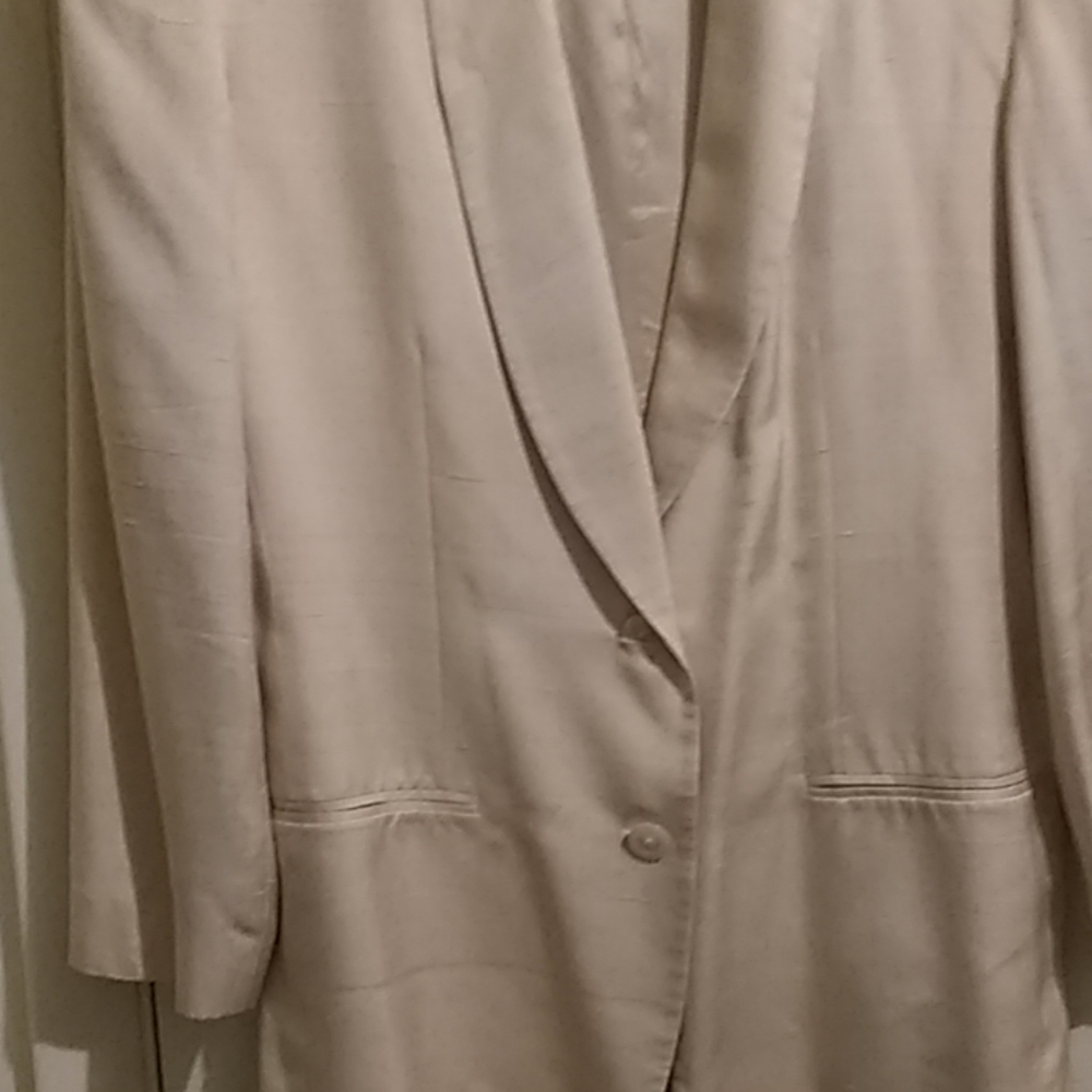 Talbot's silk jacket - Picture 3 of 3